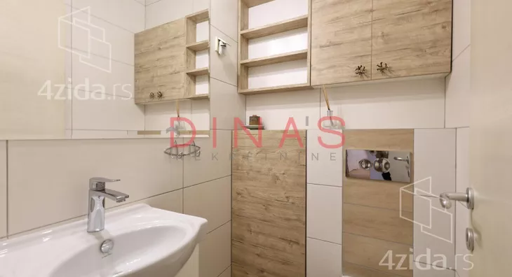 Petosoban stan | 4zida