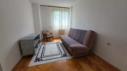 Pariske Komune 9 | 4zida.rs