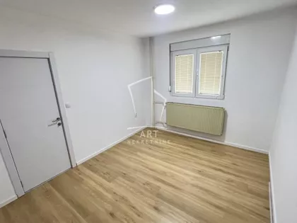 Crnojevića | 4zida.rs