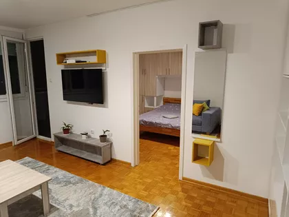 Gradska Bolnica | 4zida.rs