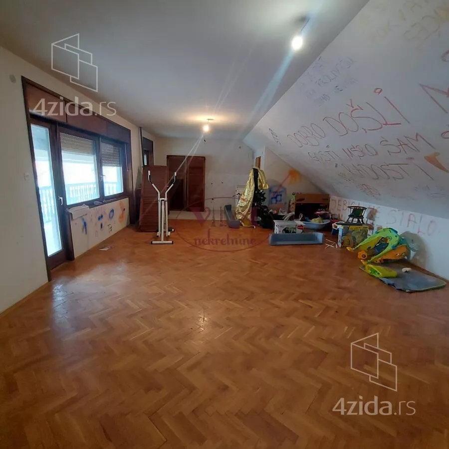 Kuća | 4zida