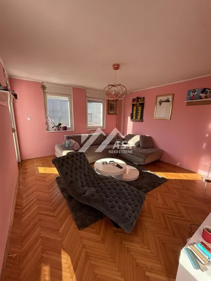 Maksima Gorkog | 4zida.rs