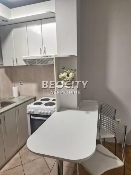 Kolo srpskih sestara | 4zida.rs