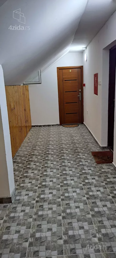 Garsonjera | 4zida