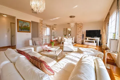 Čuburska | 4zida.rs