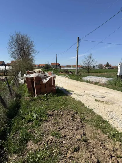 Donje Međurovo | 4zida.rs