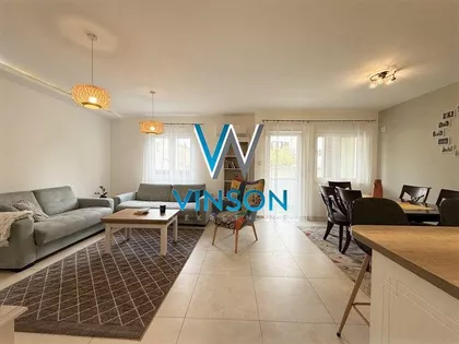 Jovana Hranilovića | 4zida.rs