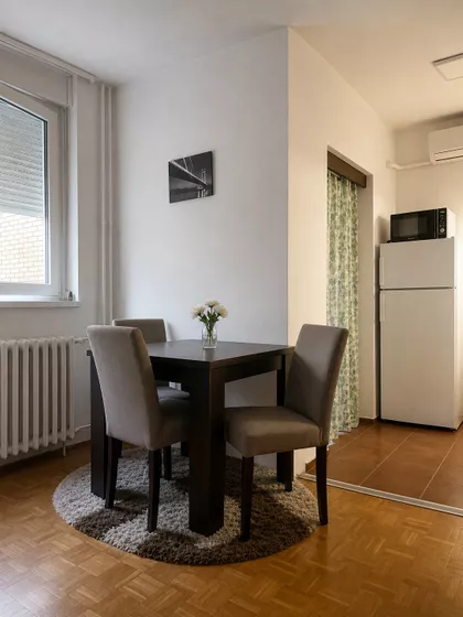 Šesnaestog Oktobra | 4zida.rs
