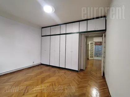 CENTAR | 4zida.rs