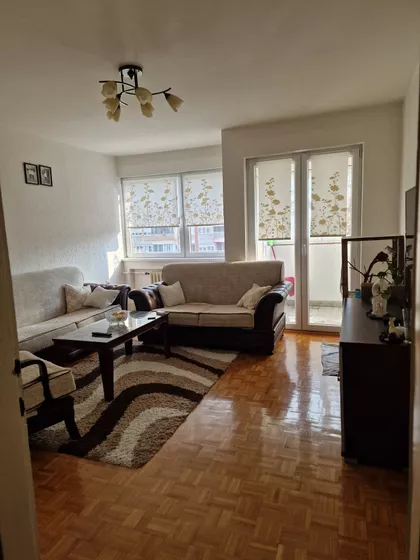 Moše Pijade 24 | 4zida.rs