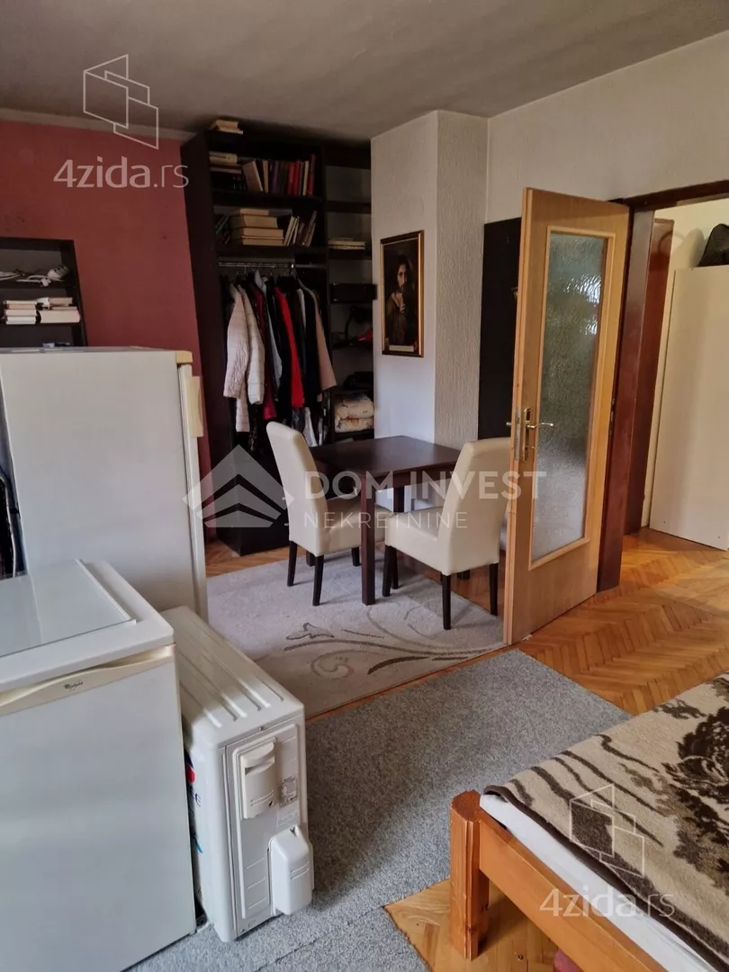 Četvoroiposoban stan | 4zida