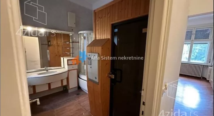 Kancelarija | 4zida