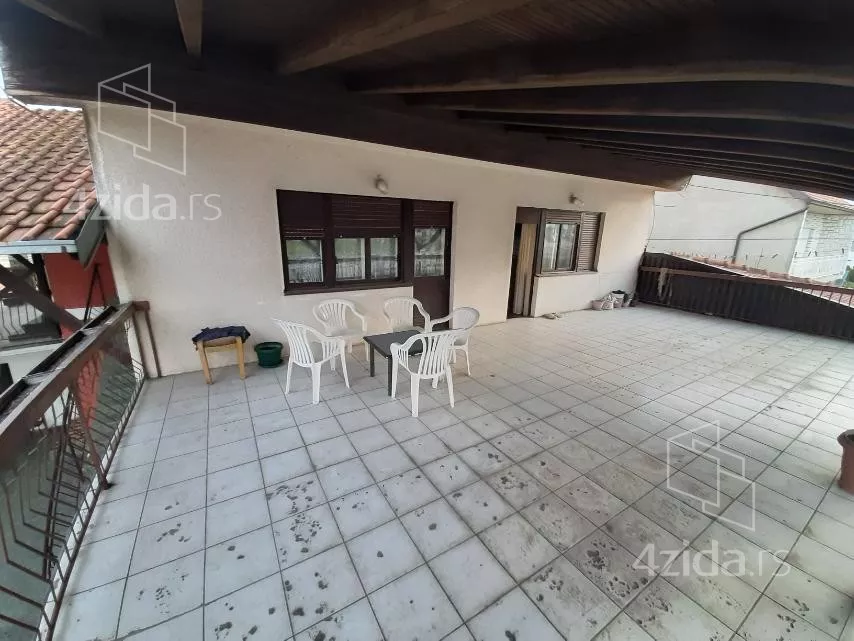 2-etažna kuća | 4zida