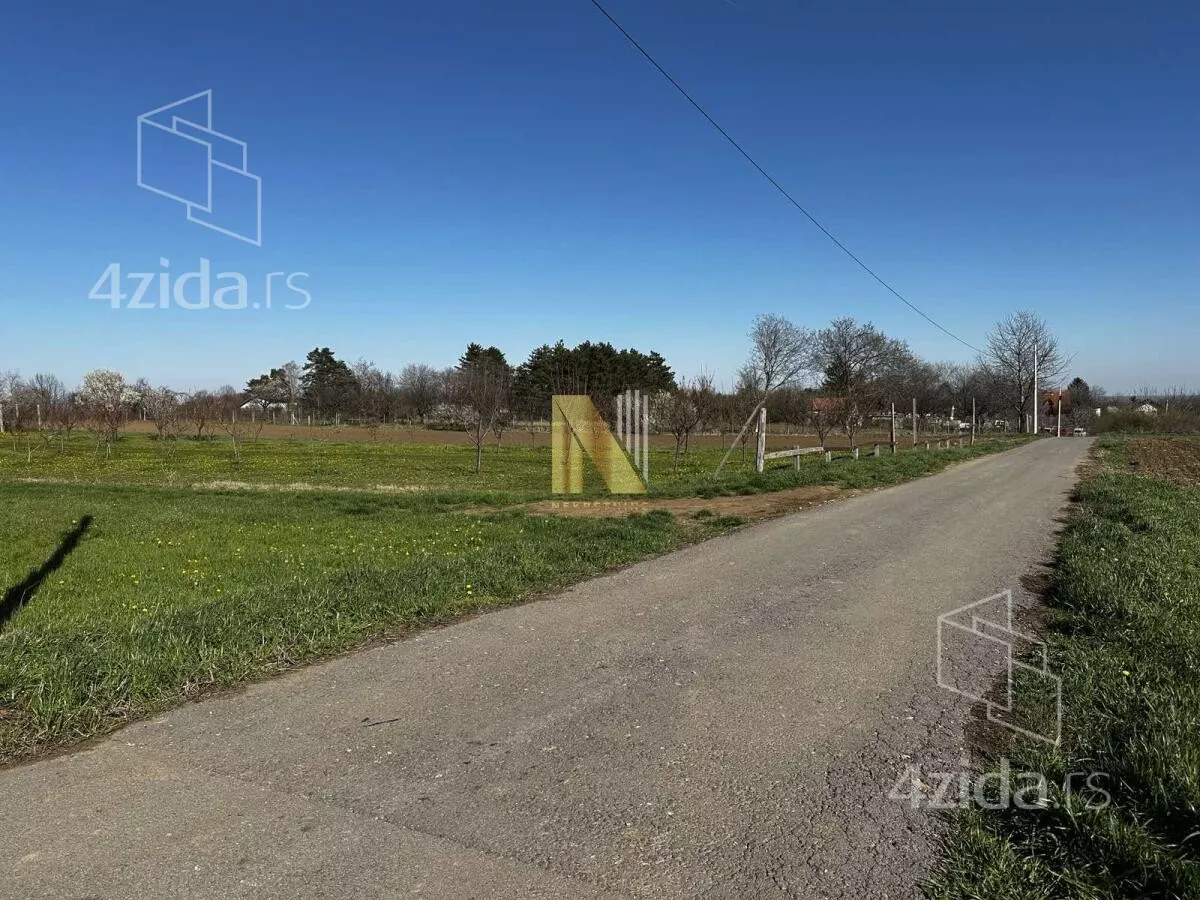 Plac | 4zida