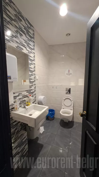 KNEZ MIHAILOVA | 4zida.rs