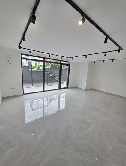 Milošev Kladenac 9b | 4zida.rs