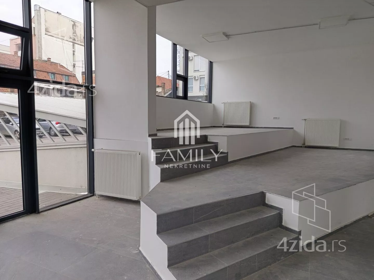 Poslovni prostor | 4zida