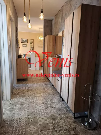 Petefi Šandora | 4zida.rs