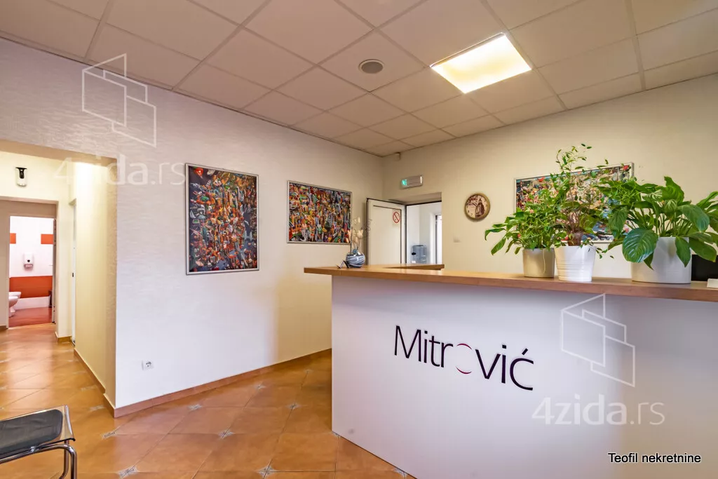 Poslovni prostor | 4zida
