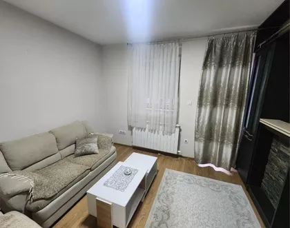 Zore Tomašević | 4zida.rs