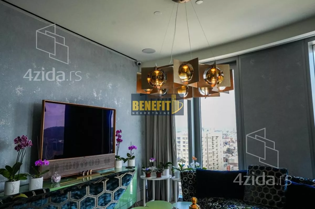 Petosoban stan | 4zida