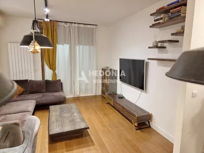 Novogradska | 4zida.rs