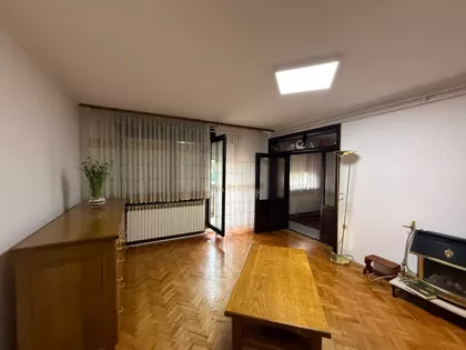 Gradske lokacije | 4zida.rs