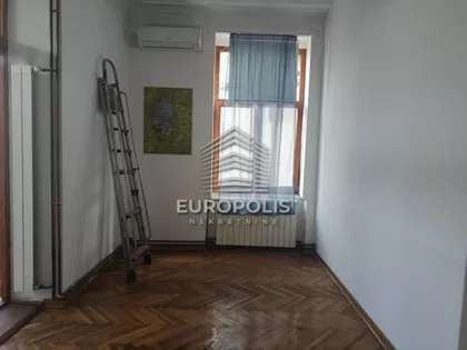 Krunski Venac | 4zida.rs