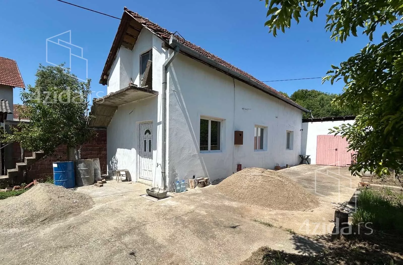 Građevinsko zemljište | 4zida