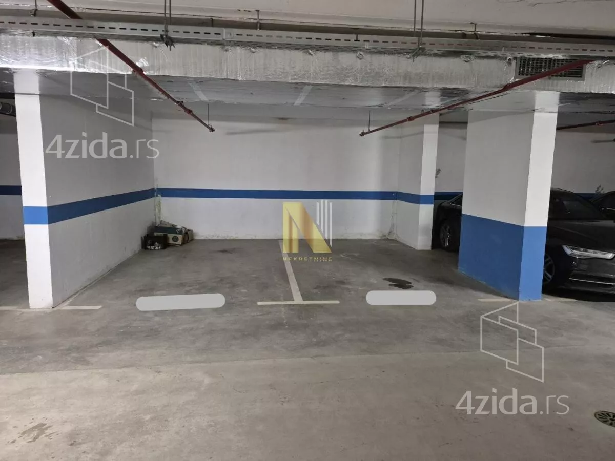 Garaža/Parking | 4zida