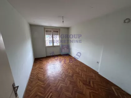 Cara Dušana | 4zida.rs