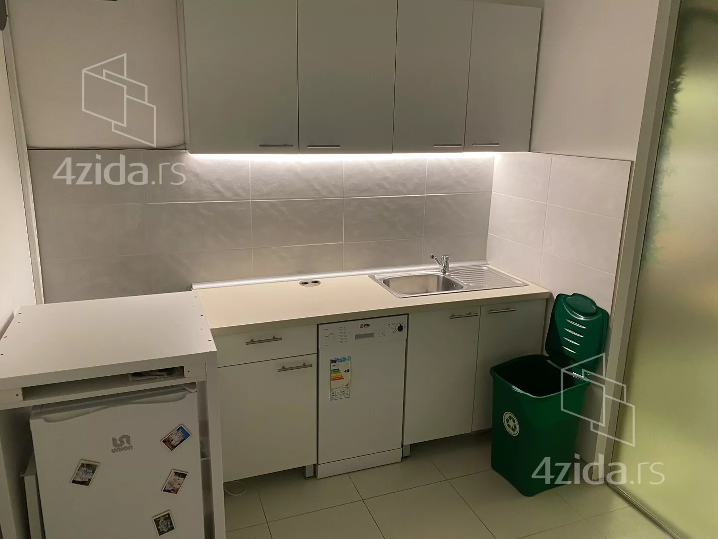 Lokal | 4zida