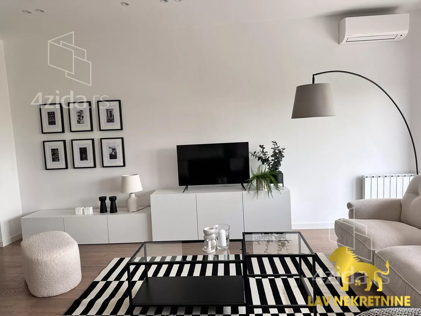 Četvorosoban stan | 4zida