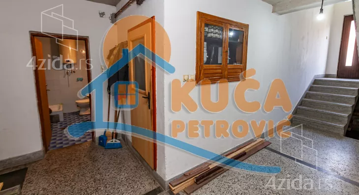 3-etažna kuća | 4zida