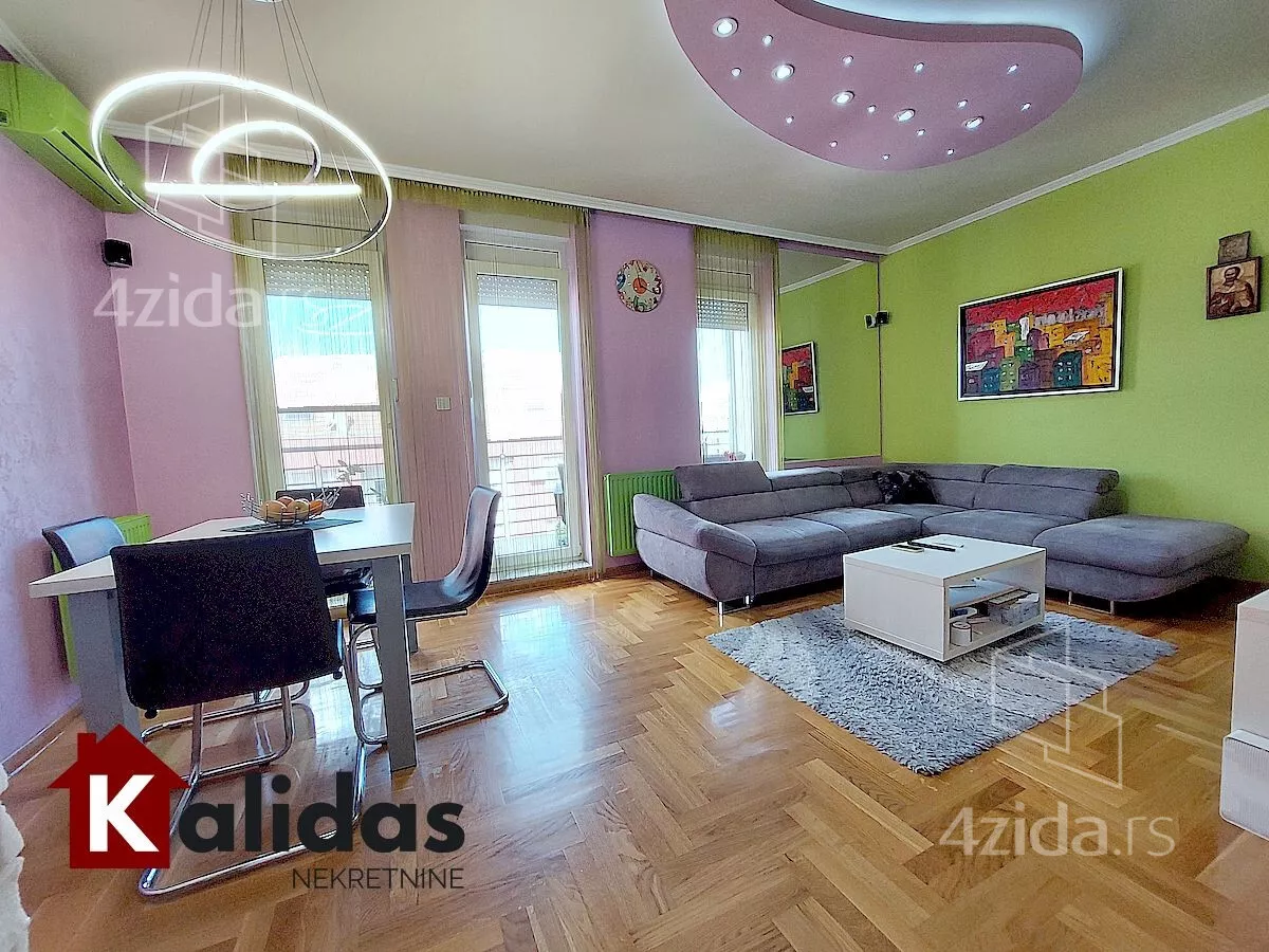 Troiposoban stan | 4zida