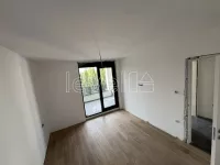Šestosoban stan | 4zida