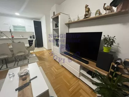 Železnička stanica | 4zida.rs