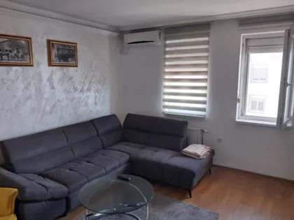 Kertvaroš | 4zida.rs