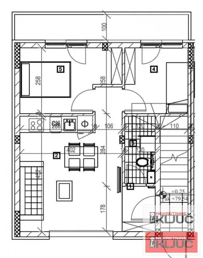 Lipov Gaj | 4zida.rs