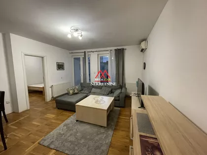 Petra Drapšina | 4zida.rs