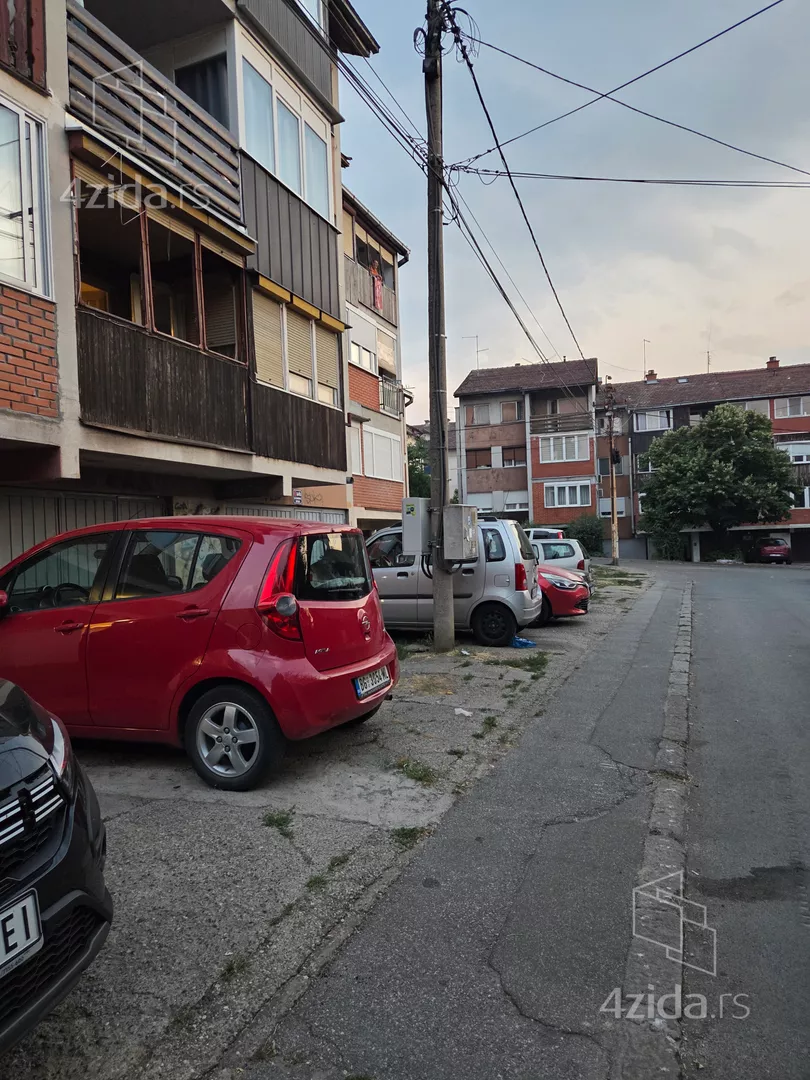 Garsonjera | 4zida
