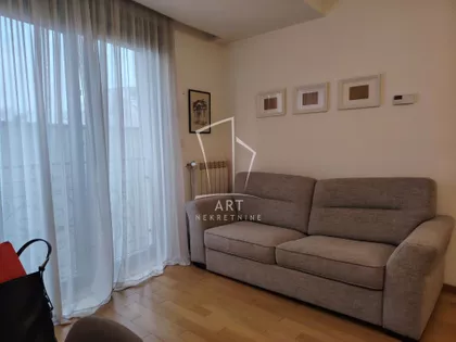 Rade Končara | 4zida.rs