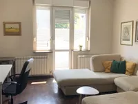 Karađorđev Trg, Zemun opština, Beograd | 4zida.rs
