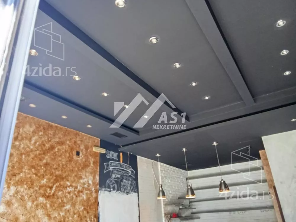 Lokal | 4zida