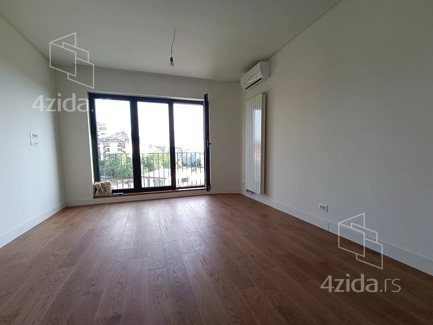 Garsonjera | 4zida