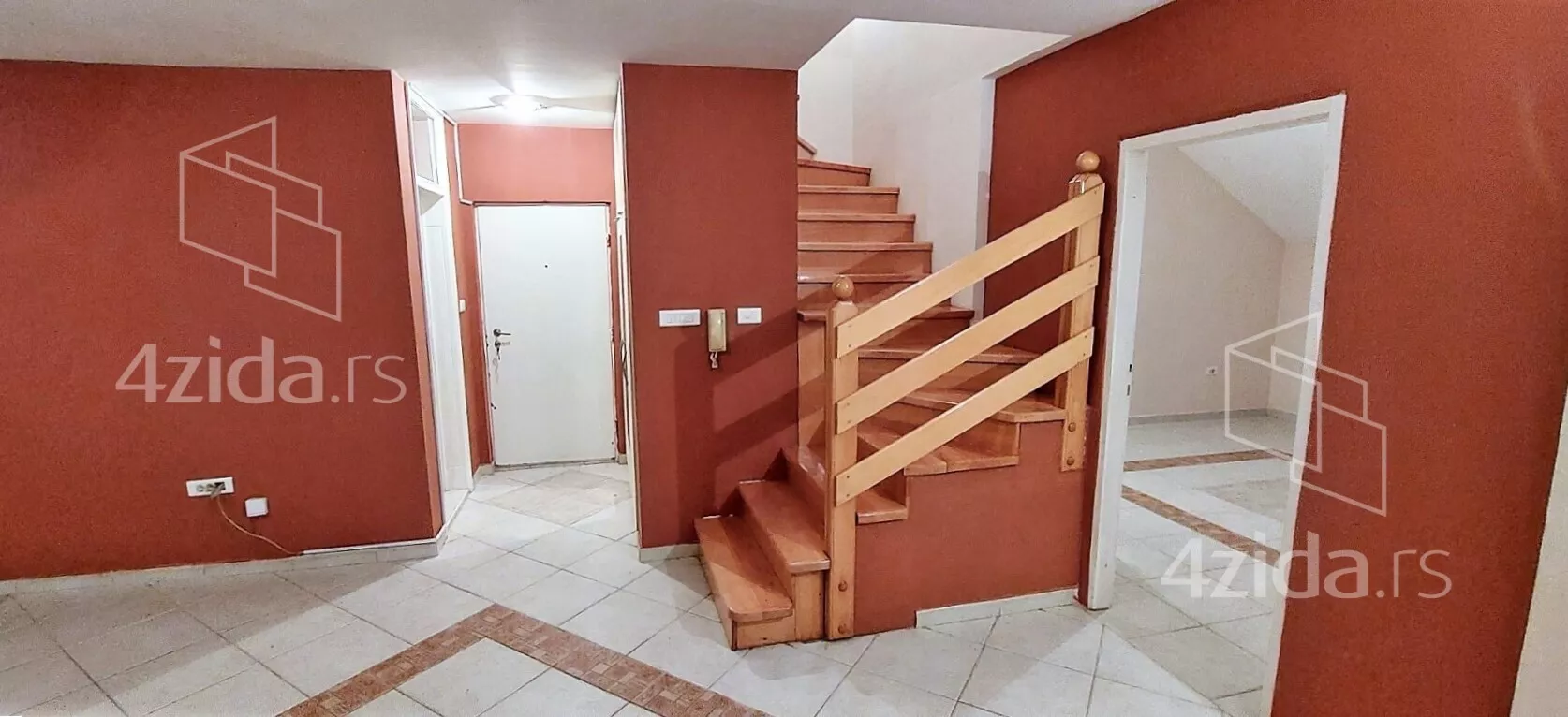 Petosoban stan | 4zida