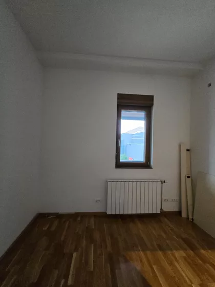 Avenija Lipa I | 4zida.rs