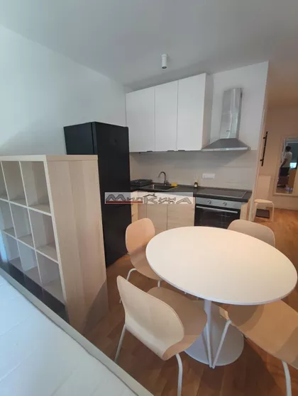 Denkova Bašta | 4zida.rs