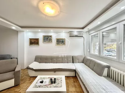 Jurija Gagarina | 4zida.rs