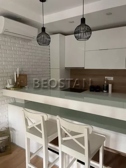 Južni Bulevar | 4zida.rs